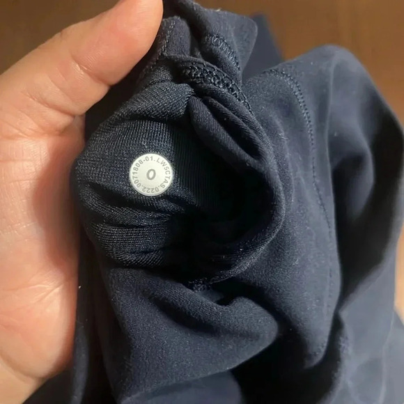 Lululemon legging - Picture 5 of 6